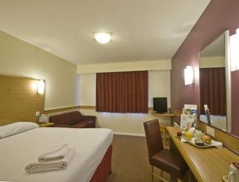 Days Warwick Northbound M40 Hotel