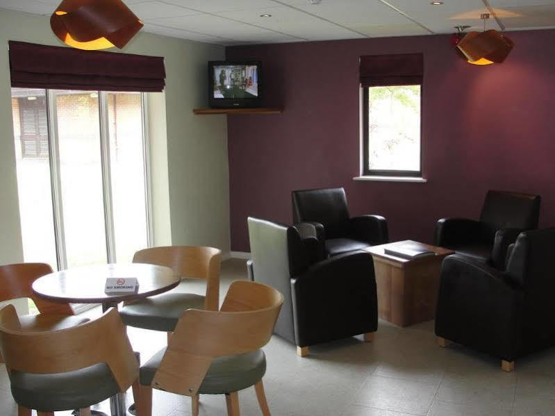 Hotel Days Warwick Northbound M40 Ashorne